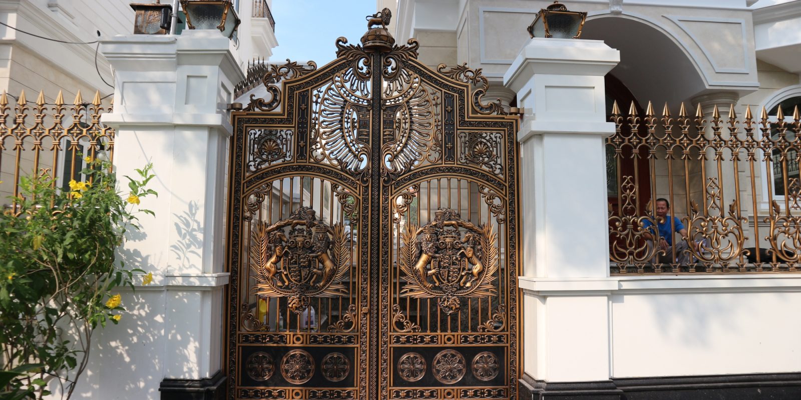 CÔNG TRÌNH CỔNG BUCKINGHAM THÀNH PHỐ HỒ CHÍ MINH