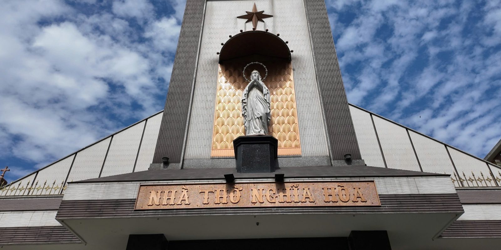 CÔNG TRÌNH NHÀ THỜ NGHĨA HÒA