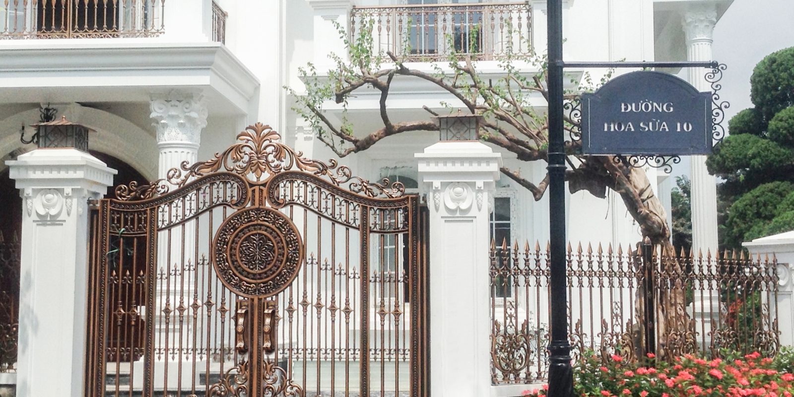 CÔNG TRÌNH CỔNG SAKURA HÀ NỘI