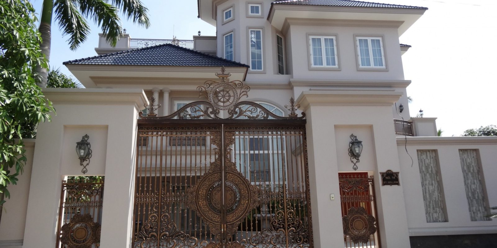 CÔNG TRÌNH CỔNG PHNOMPENH
