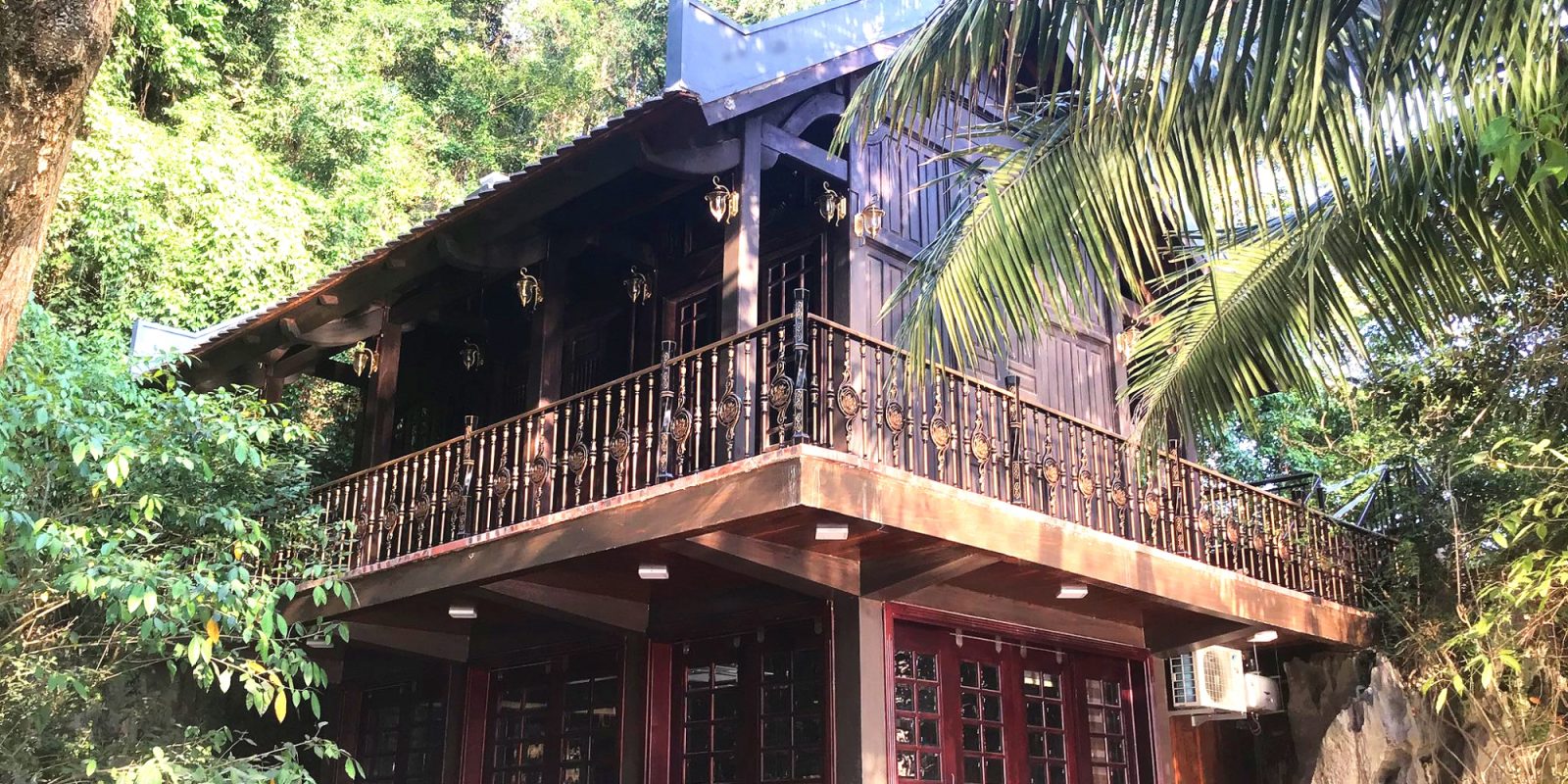 CÔNG TRÌNH CỬA THÁP VÀ BAN CÔNG DELICATE TẠI NÚI KỲ LÂN NINH BÌNH